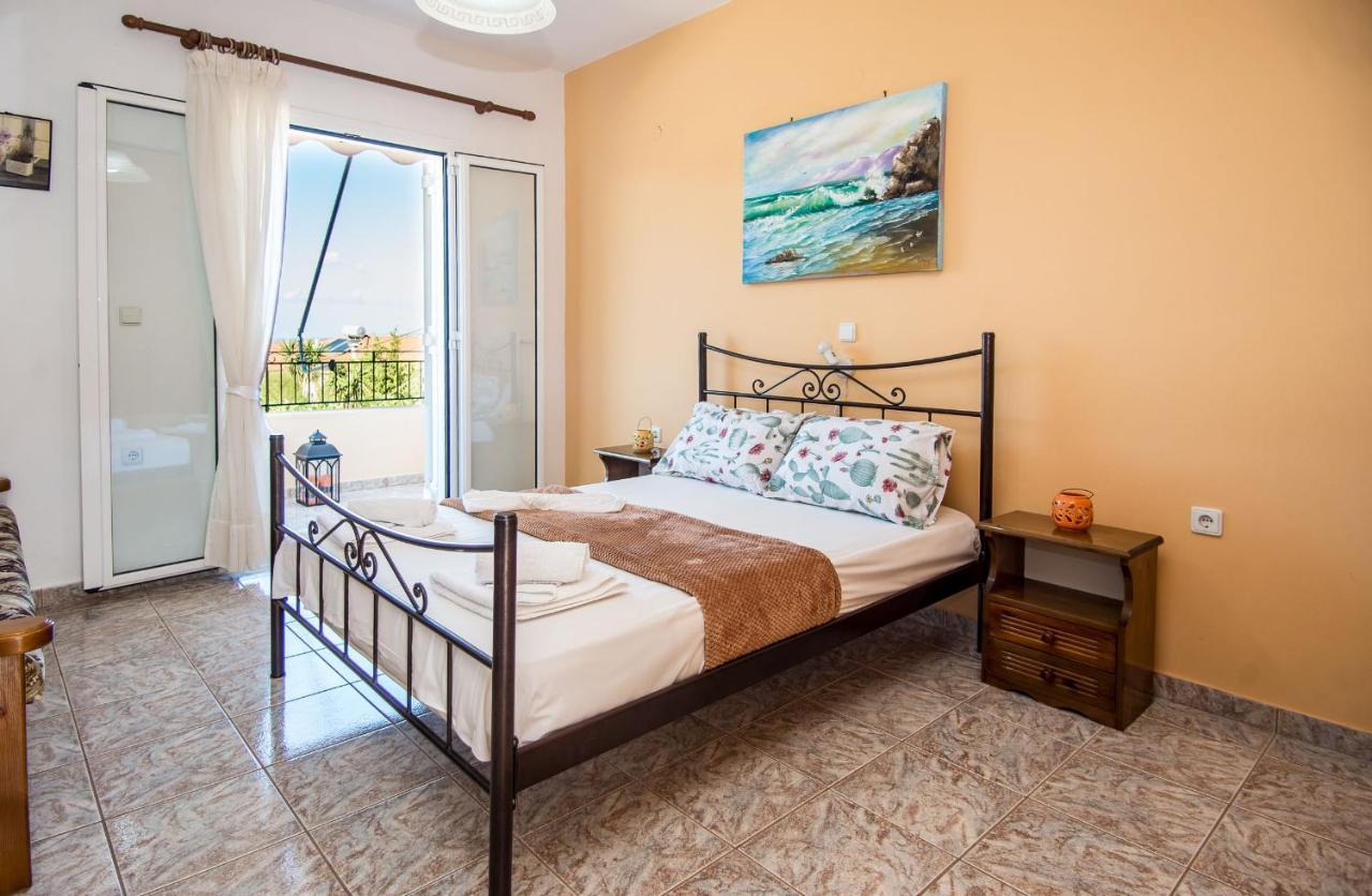 Aristotelis Apartments Razata ภายนอก รูปภาพ
