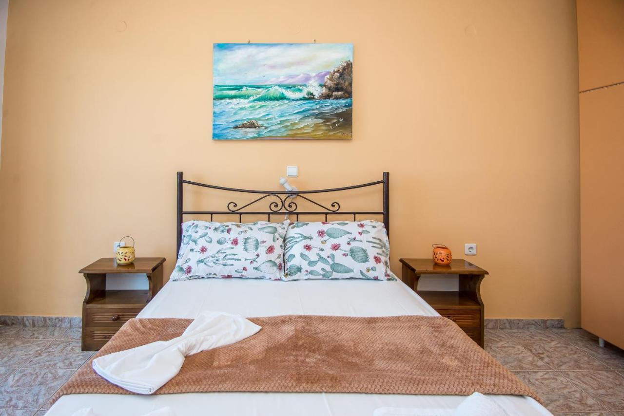 Aristotelis Apartments Razata ภายนอก รูปภาพ