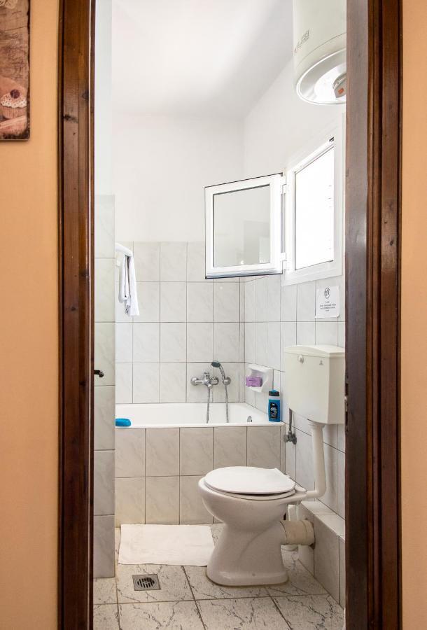 Aristotelis Apartments Razata ภายนอก รูปภาพ