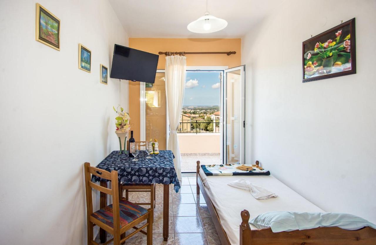 Aristotelis Apartments Razata ภายนอก รูปภาพ