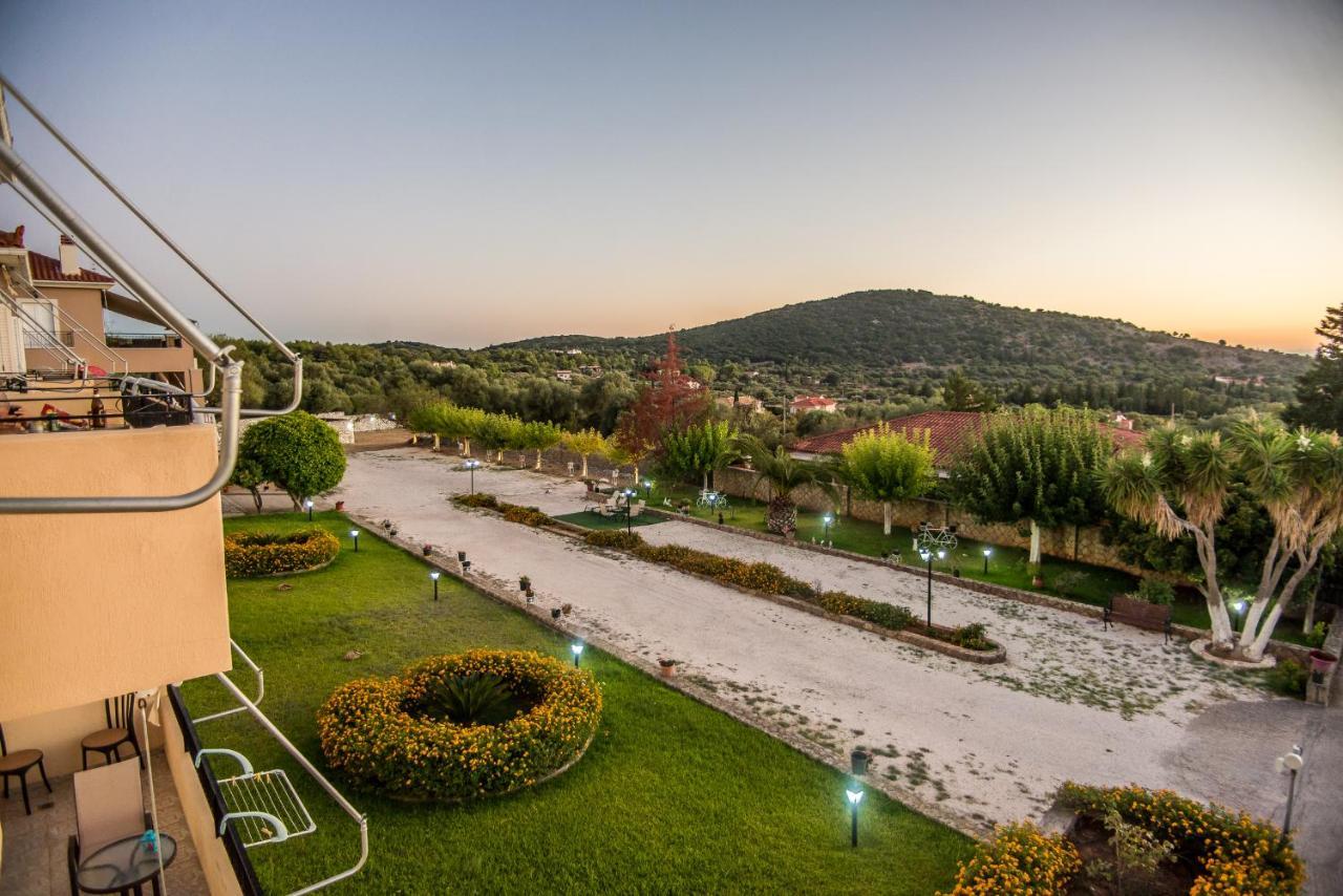 Aristotelis Apartments Razata ภายนอก รูปภาพ