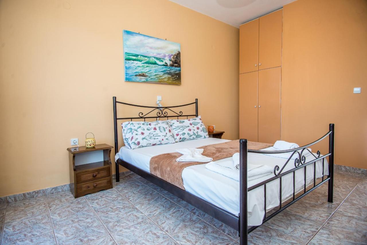 Aristotelis Apartments Razata ภายนอก รูปภาพ